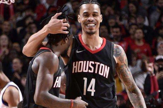 同时邀请B 同时邀请B